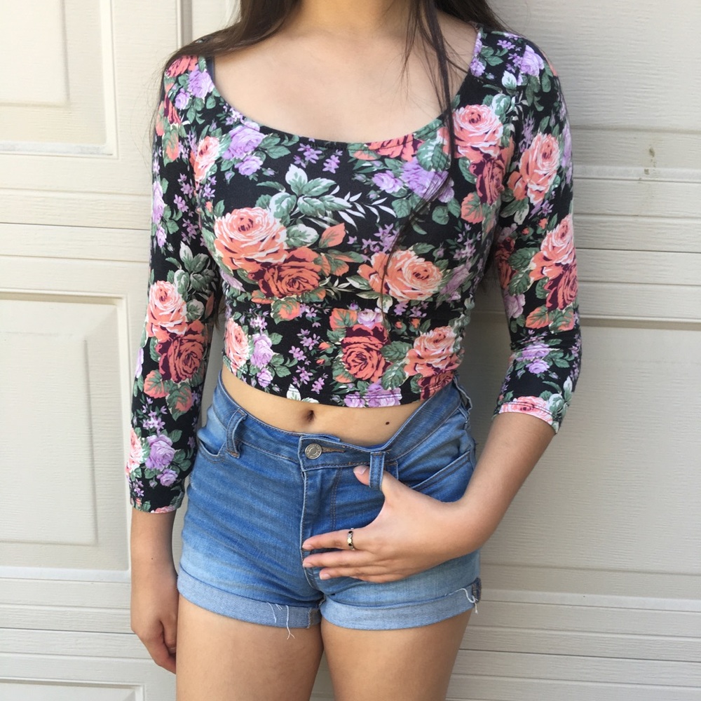 Tight Floral Cropped Long sleeve